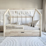 Κρεβάτι Montessori Piola Plus σπιτάκι με συρτάρι από φυσικό ξύλο Luletto