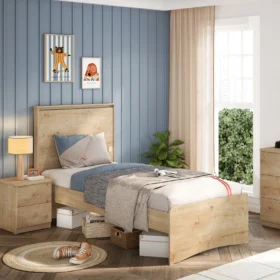 Παιδικό κρεβάτι μονό Mocha MO-1340 USB CHARGING 100x200cm Cilek: Ξύλινο κρεβάτι σε παιδικό δωμάτιο με μπλε τοίχο.