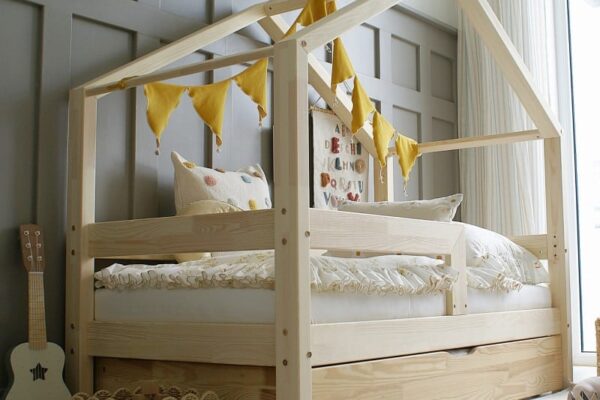 montessori παιδικό κρεβάτι σπιτάκι με συρτάρι μασίφ πεύκου 100x200