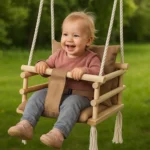 προϊόν Κούνια Εσωτερικού Χώρου Kruzzel 3 σε 1: Ξύλινη κούνια με ζώνη ασφαλείας.