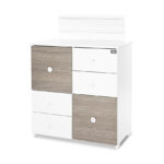 Συρταριέρα-Αλλαξιέρα White & Cofee Lorelli Bertoni: Λευκή συρταριέρα αλλαξιέρα με ξύλινη όψη.