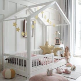 Χαμηλό παιδικό κρεβάτι Montessori σπιτάκι μπροστινή όψη