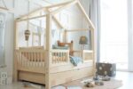 Χαμηλό παιδικό κρεβάτι Montessori σπιτάκι με συρτάρι μπροστινή όψη