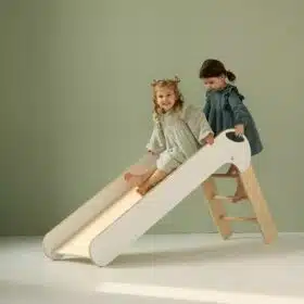 Αναδιπλούμενη Montessori Ξύλινη Τσουλήθρα