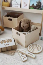 Βιβλιοθήκη Montessori BabyWood με 2 ξύλινα κουτιά αποθήκευσης