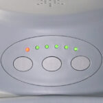 Παιχνίδι με φωτεινές ενδείξεις και κουμπιά ελέγχου