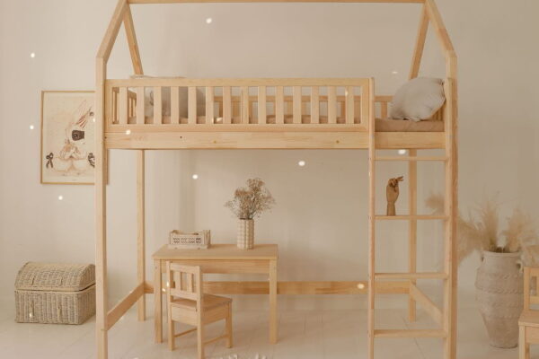 Υπερυψωμένο κρεβάτι Bianco Loft 90x200 από μασίφ ξύλο Luletto.