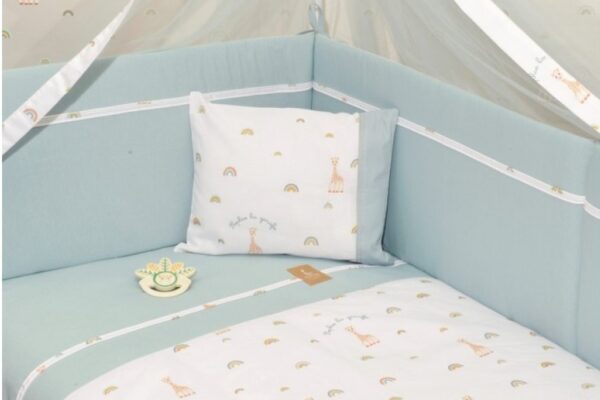 Πάντα Κούνιας Sophie La Girafe Baby Oliver: Βρεφική πάντα κούνιας διπλής όψης.