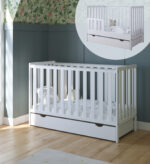 Ξύλινο βρεφικό κρεβάτι Bambi White BabyCute 60x120cm με αποσπώμενα κάγκελα.
