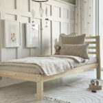 Κρεβάτι Simple Fello Luletto 90x200cm από φυσικό ξύλο με έκπτωση στο στρώμα.