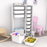 Λευκή συρταριέρα Sani με 14 συρτάρια για παιδικό δωμάτιο.