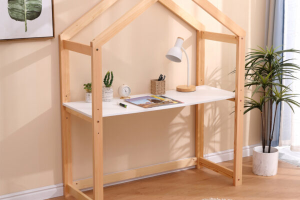 Παιδικό γραφείο PEPE White & Natural, ρυθμιζόμενο για παιδιά.