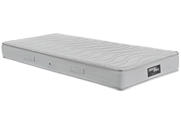 Λευκό στρώμα EN01: Άνετο στρώμα ύπνου για ξεκούραση και χαλάρωση.