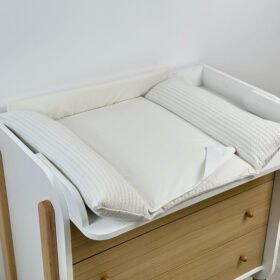 Στρωματάκι Αλλαξιέρας Ingvart Cream για νεογέννητο: άνεση και ασφάλεια.