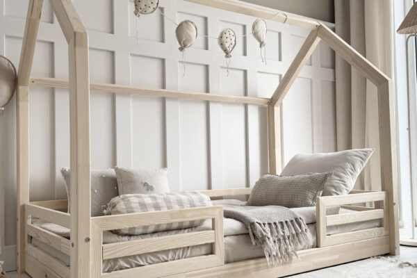 κρεβάτι montessori fello από μασίφ ξύλο πεύκου 120x200