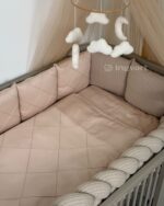 Σετ προίκας μωρού Σατέν Cappuccino Ingvart, σετ προίκα 7 τεμαχίων.