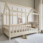 Παιδικό κρεβάτι Montessori Blanco Luletto ρυθμιζόμενου ύψους, από φυσικό ξύλο.