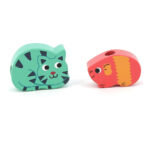 Ξύλινες μεγάλες χάντρες «Κατοικίδια» VILAC: Σετ ξύλινες χάντρες γάτα, ινδικό χοιρίδιο.