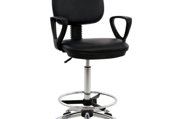 Καρέκλα γραφείου τροχήλατη Vegar Black PU με μπράτσα και υποπόδιο.