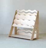 Ραφιέρα Βιβλιοθήκη Montessori Wave Medium White BabyWood: Λευκή παιδική βιβλιοθήκη με ραφιέρα.