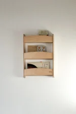 Ραφιέρα τοίχου παιδική Wave Natural BabyWood: ράφι-τοίχου-παιδικό-wave-natural.