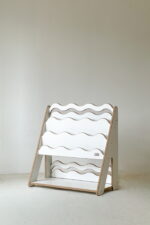 Λευκή παιδική ραφιέρα βιβλιοθήκη Montessori Wave Medium BabyWood