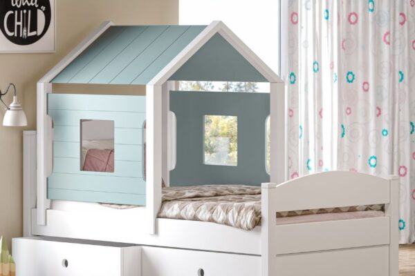 CasaKids λευκό παιδικό κρεβάτι loft με οροφή σπιτάκι από οξυά.