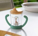 Σετ δώρου Sophie La Girafe: Ποτήρι non drip & Σόφι καμηλοπάρδαλη.