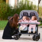 Παιδικό καρότσι διδύμων TWIN Black+Bag Lorelli: άνεση και ασφάλεια.