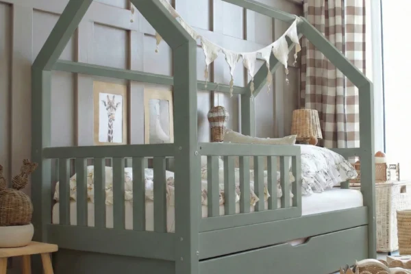 Παιδικό κρεβάτι Montessori Bianco Plus Forest Green Luletto με συρτάρι.