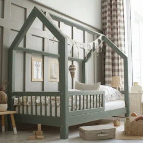 Παιδικό κρεβάτι Montessori Piola σπιτάκι mint Luletto με κάγκελα.