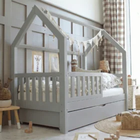 Παιδικό κρεβάτι Montessori Bianco Plus Pink με κάγκελα και συρτάρι.