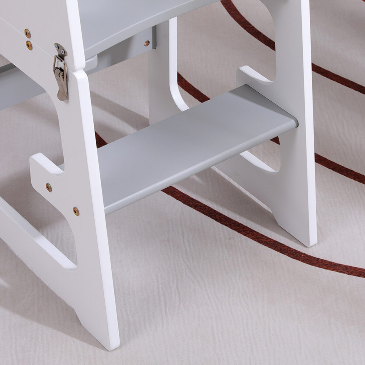 Πύργος εκμάθησης Ricki White: Σκάλα ασφαλείας, ιδανικός για παιδιά.