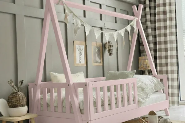 Luletto: Παιδικό κρεβάτι Montessori Tipi με κάγκελα, ροζ χρώμα.