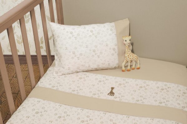 Σετ σεντόνια κούνιας Sophie La Girafe Baby Oliver, 3 τεμαχίων.